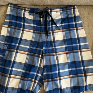 Hurley boardshorts - plaid Blue / White / Orange - excellent condition - W36